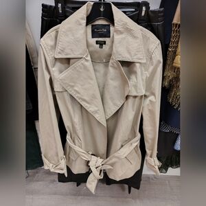 Massimo Dutti Women's Beige Trench Coat